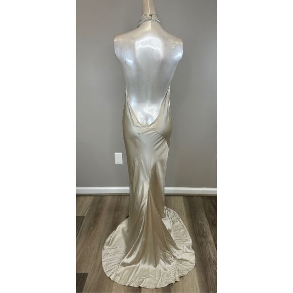 NWT Amanda Uprichard Cowl Halter Neck Open Back Silk Rainier Gown Chalk Medium $ - Picture 8 of 12